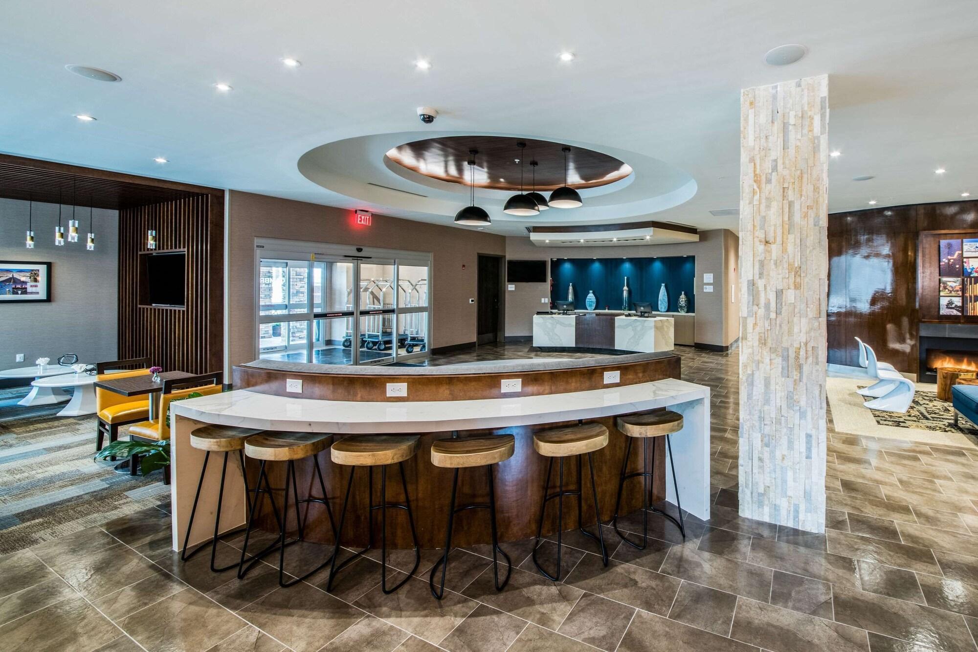 Cambria Ocean - Bayfront 3*