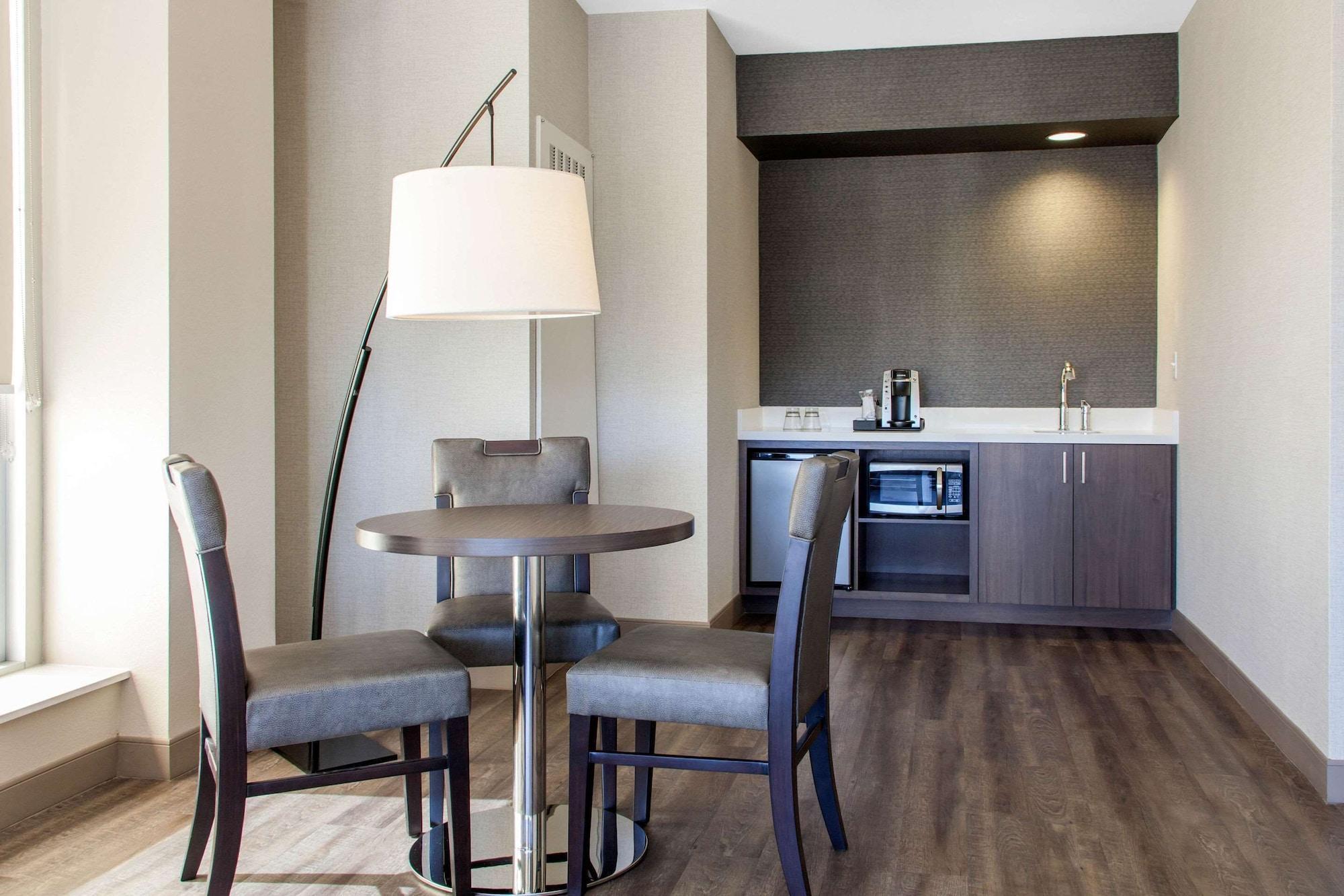 Cambria Ocean - Bayfront 3*