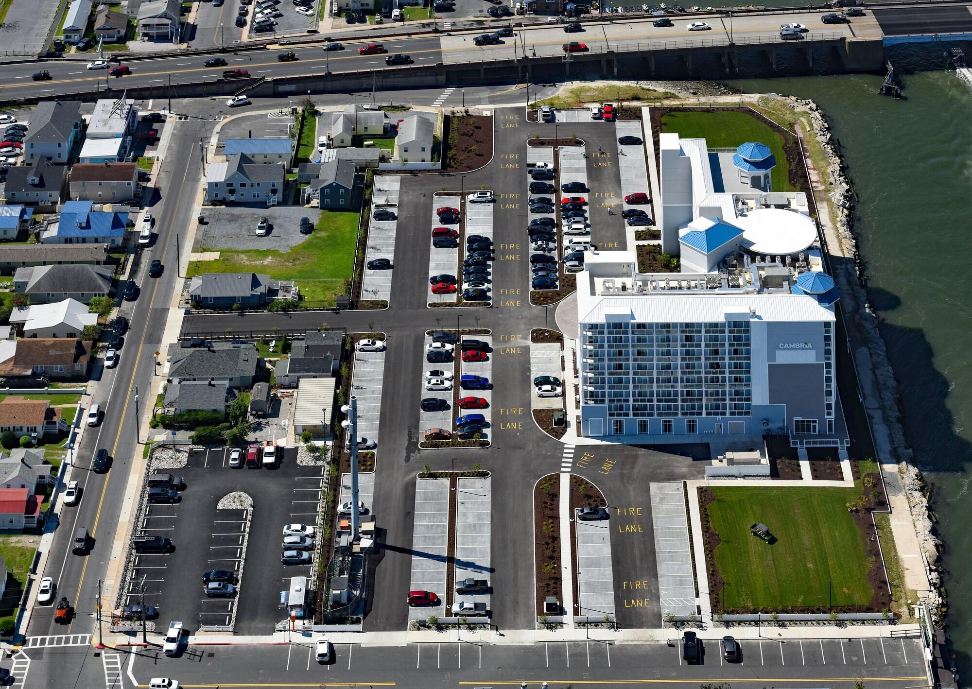 Hotel Cambria Ocean - Bayfront